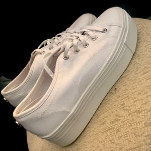 NWOT Steve Madden Mayra Platform Sneaker